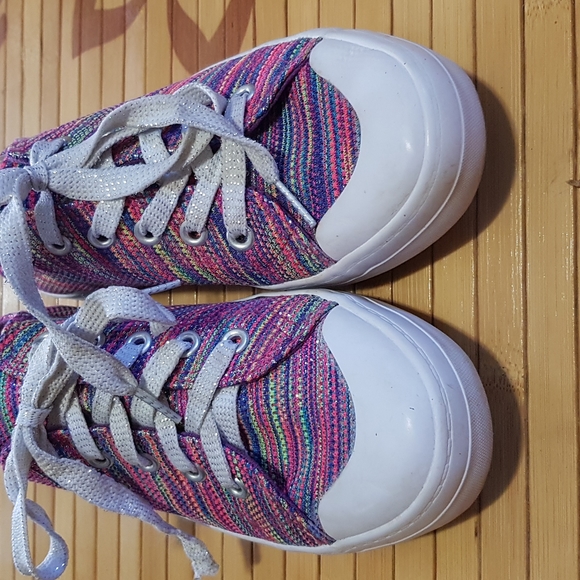 Basic Editions 🌈 Girls Shoes - Picture 7 of 11